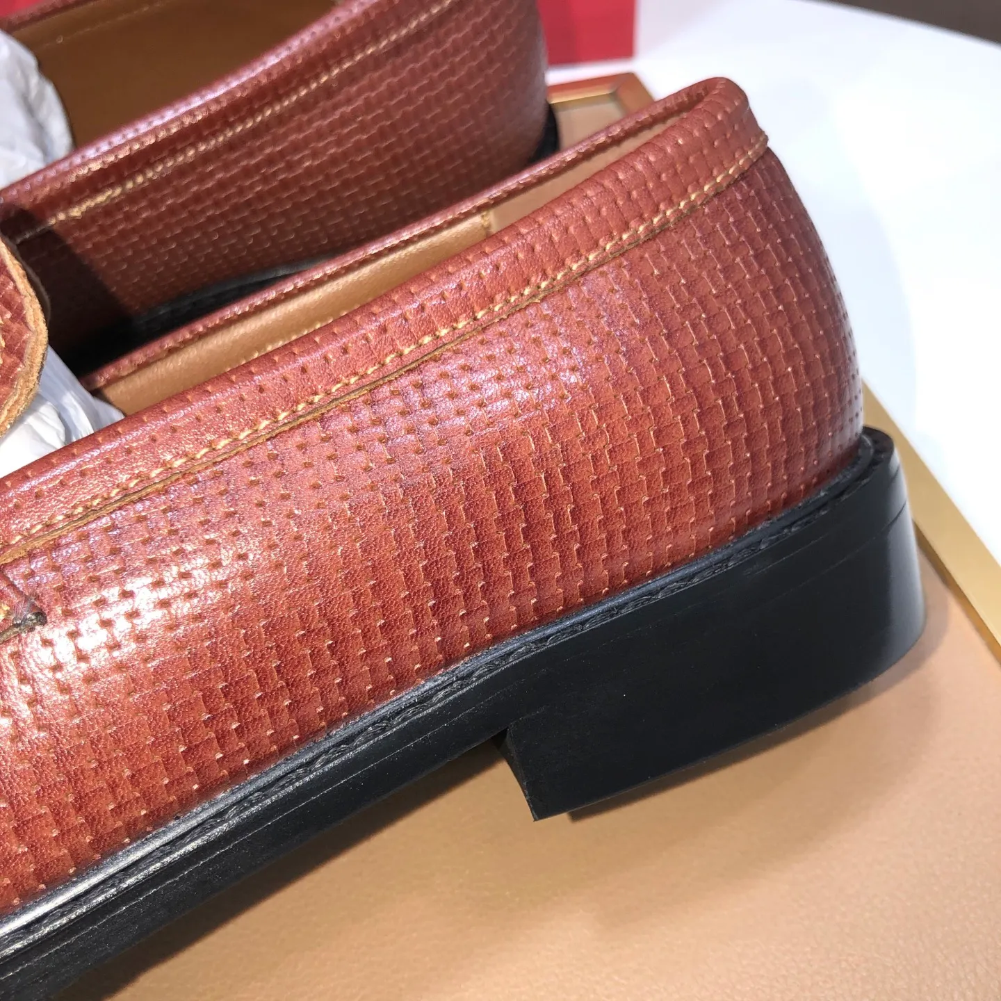Men's shoes 💰460💰[Ferragamo/Ferragamo] The latest model in the counter. Original imported high-quality cowhide with open sides + imported sheep lining + original luxury metal buckle + original combination outsole. Comparison without pressure 38–44🎉